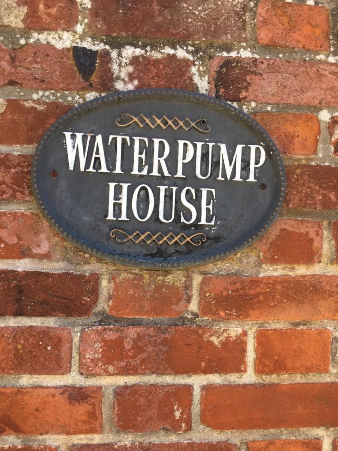 1 Water Pump House Apartment
